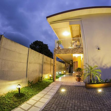 Apartamentos Valle Del Volcan La Fortuna Εξωτερικό φωτογραφία