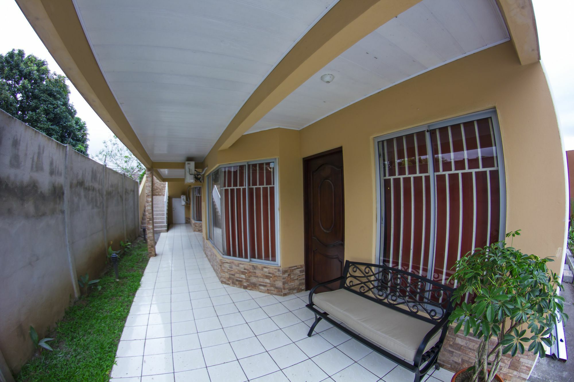 Apartamentos Valle Del Volcan La Fortuna Εξωτερικό φωτογραφία